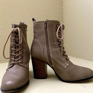 Taupe boots